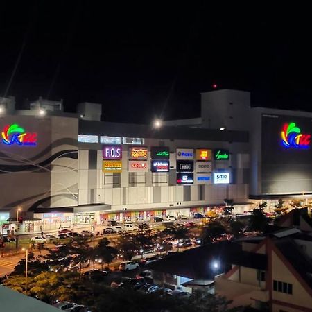 Pangsapuri Ladang Tanjung クアラ・トレンガヌ エクステリア 写真